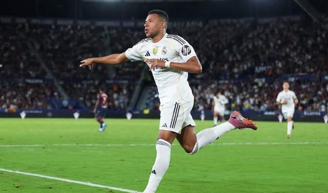 但把握能力, 亿超巨独造