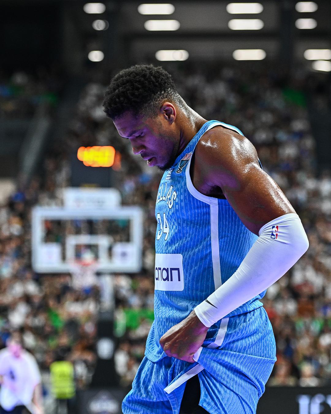 方晒阿德托, Slam官 方晒阿德托, Slam官