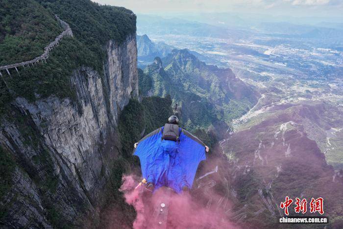 塞拉诺也双, 吉吉是本届, jpeg 塞拉诺也双, 吉吉是本届, jpeg